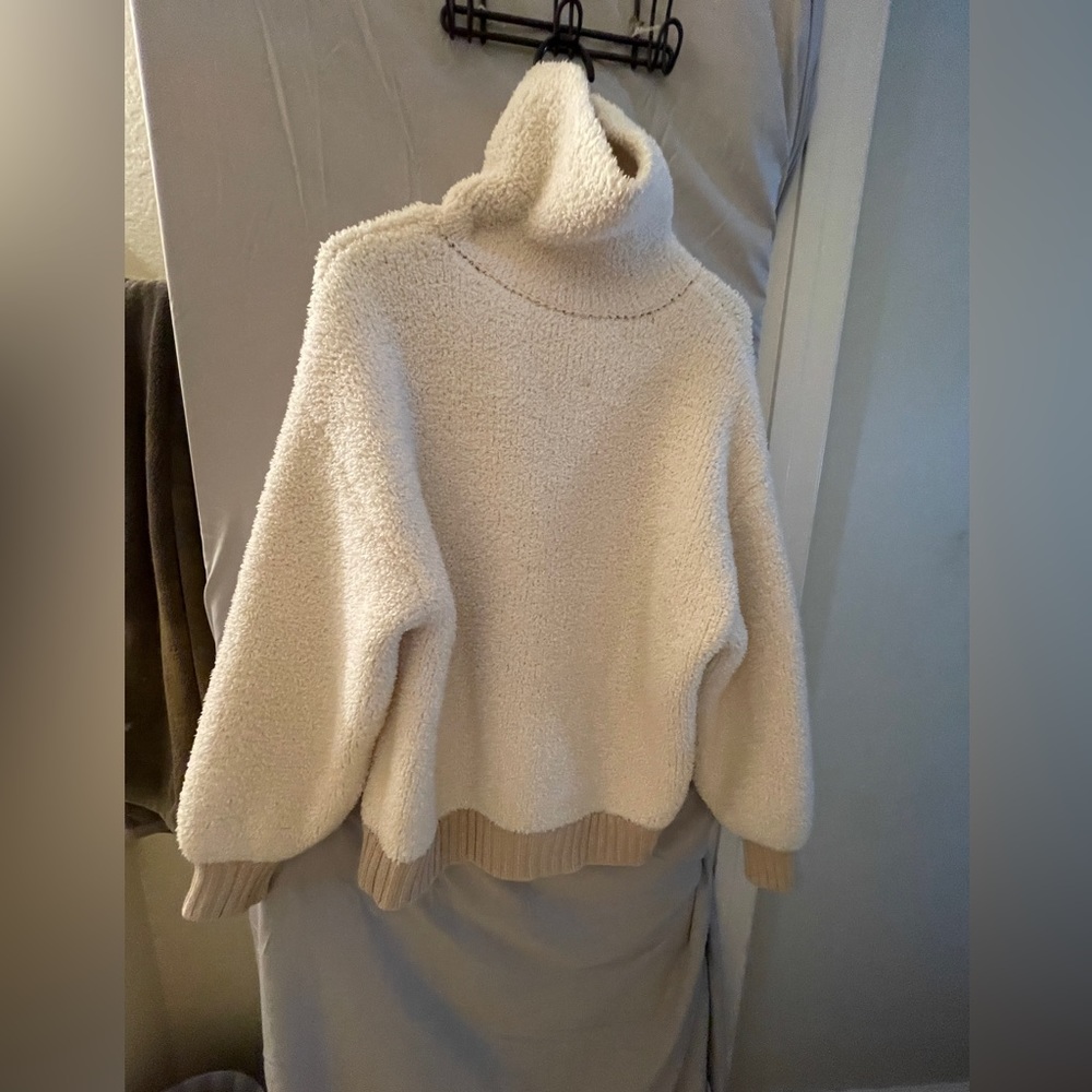 Fuzzy Jacket - Picture 2 of 2